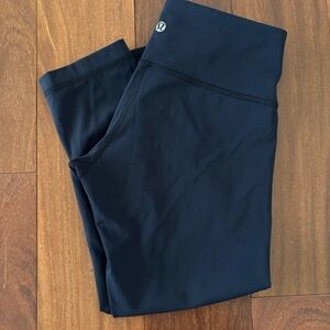 Dark blue Lululemon capris size 4
